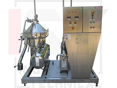 Milk preheating systems